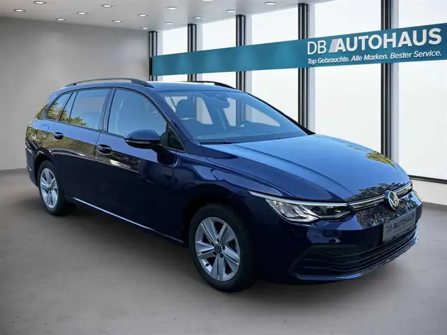 Volkswagen Golf view 2