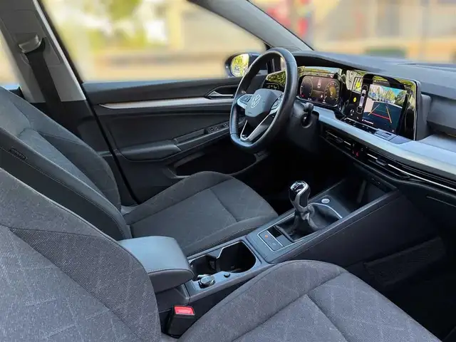 Volkswagen Golf view 16