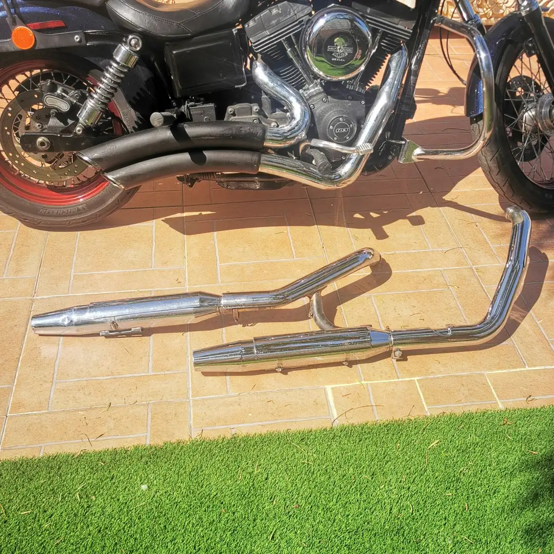 Harley-Davidson Dyna Street Bob Special Edition Bleu - 2