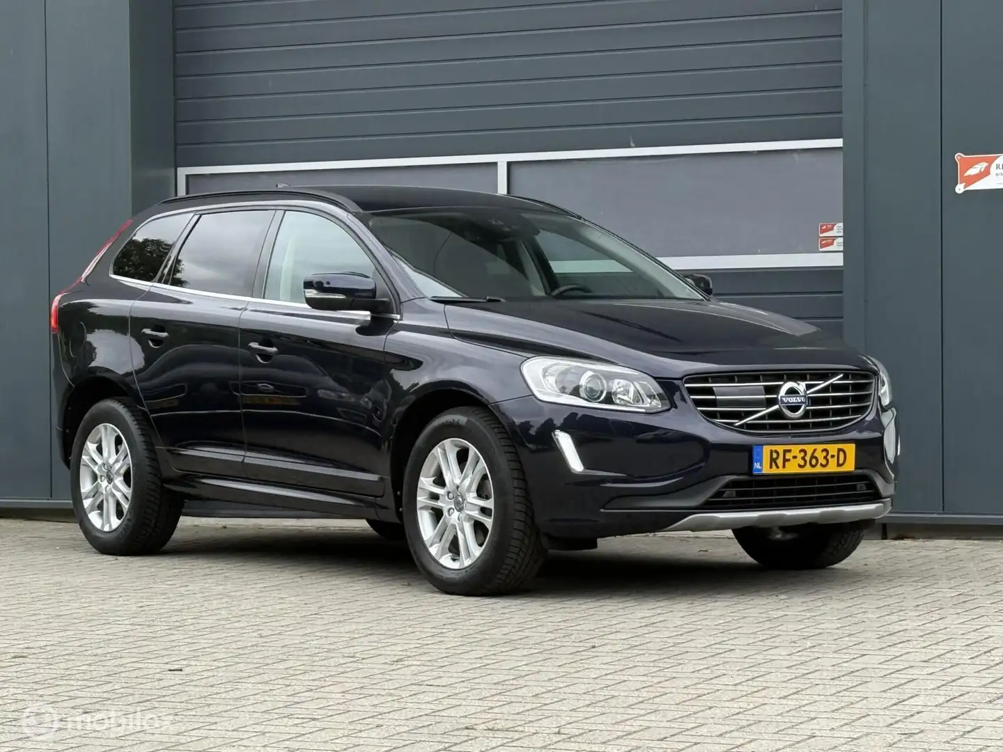 Volvo XC60 AWD D4 2.4 5cilinder -D5 met 191PK Geartronic -EX Azul - 2