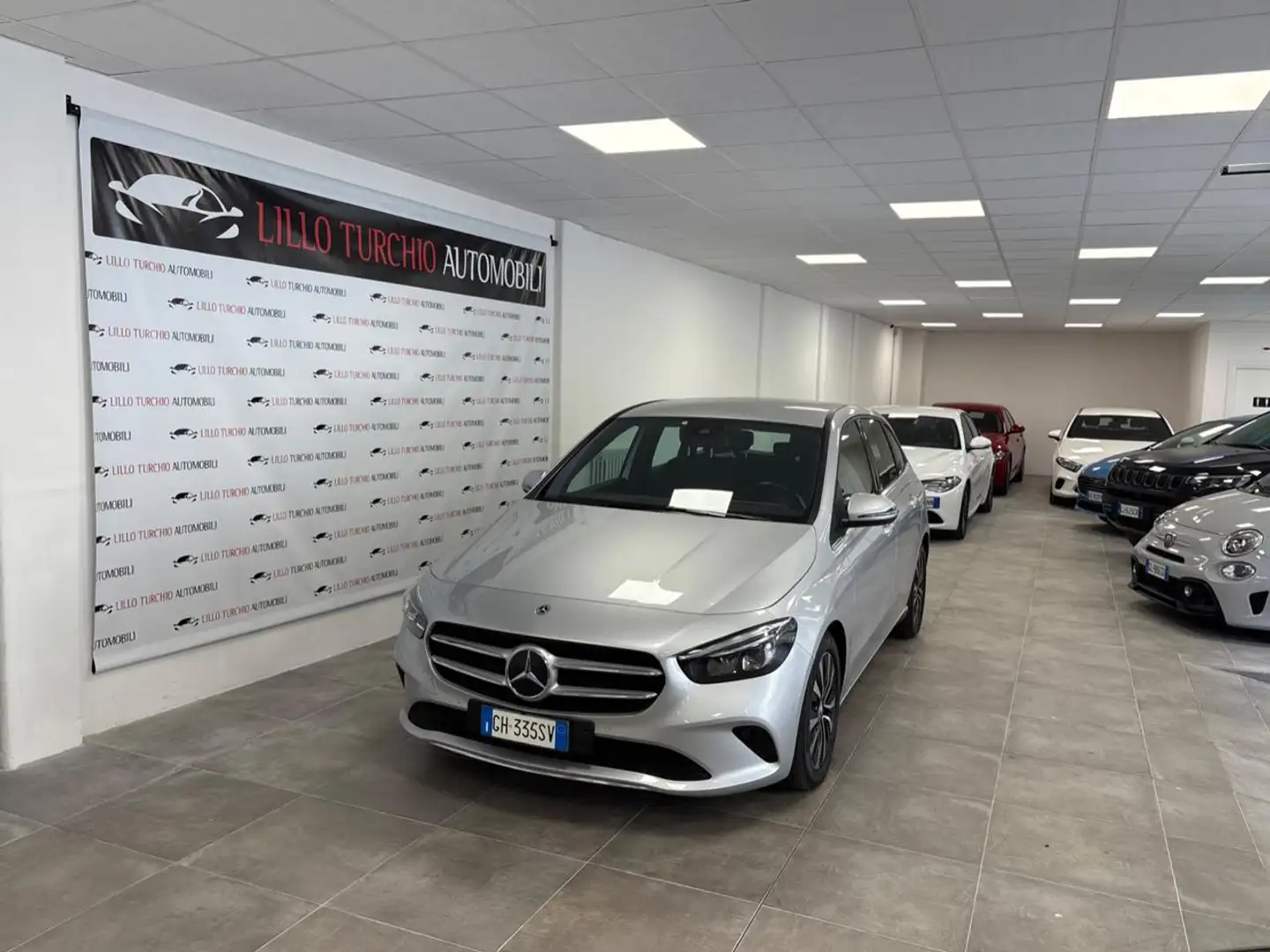 Mercedes-Benz B 180 d Automatic Business Extra IVA ESPOSTA Gris - 1