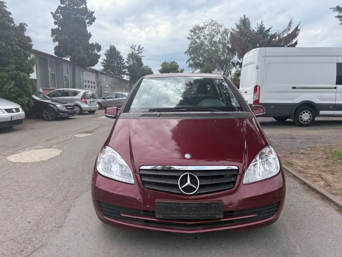 Mercedes-Benz A 150 Automatik KLIMA/SITZHEIZ/PARK/MODELLPFLEGE Rojo - 2