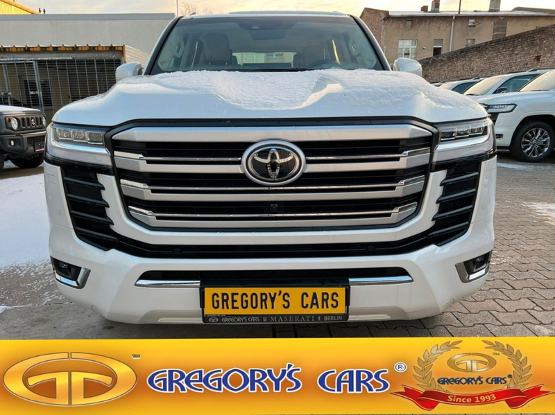 Toyota Land Cruiser 300 70thANV+NEU+EUreg+RearTV+415HP+VOLL+HUD — photo 5
