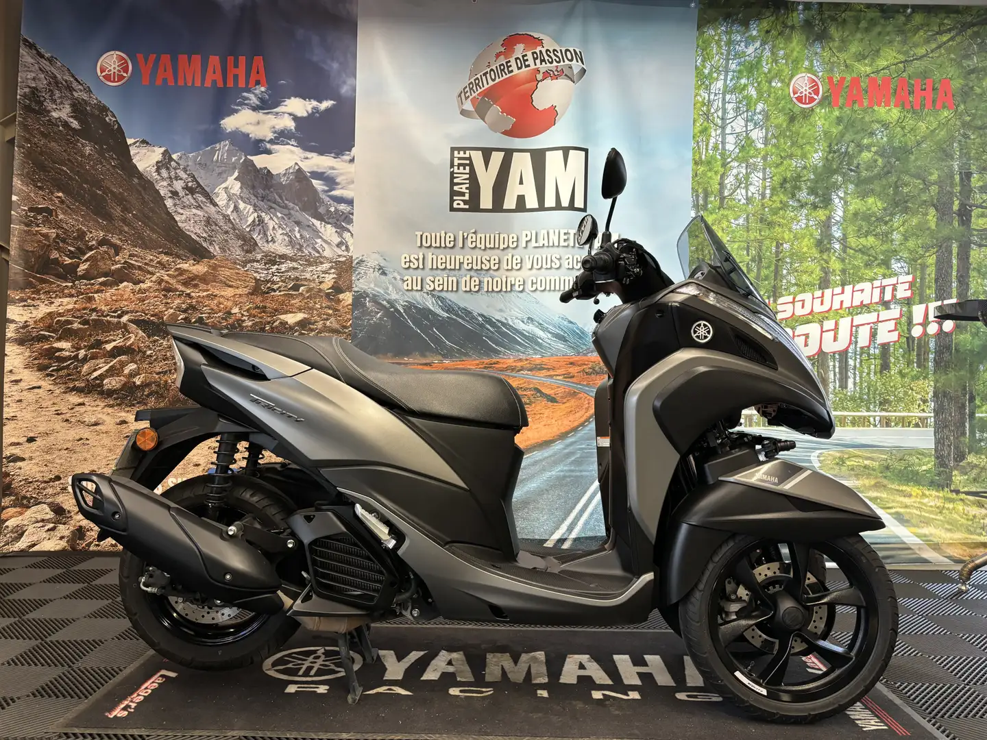 Yamaha TriCity Gris - 1