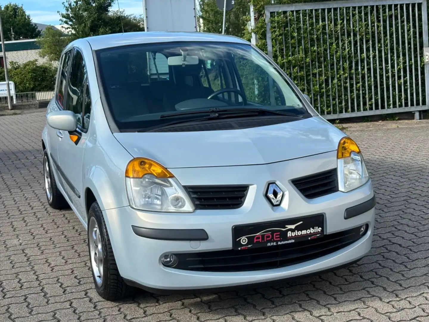 Renault Modus Dynamique 1.6 Klima Tüv/Au NEU Gris - 1