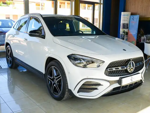 2025 Mercedes-Benz GLA in White for sale