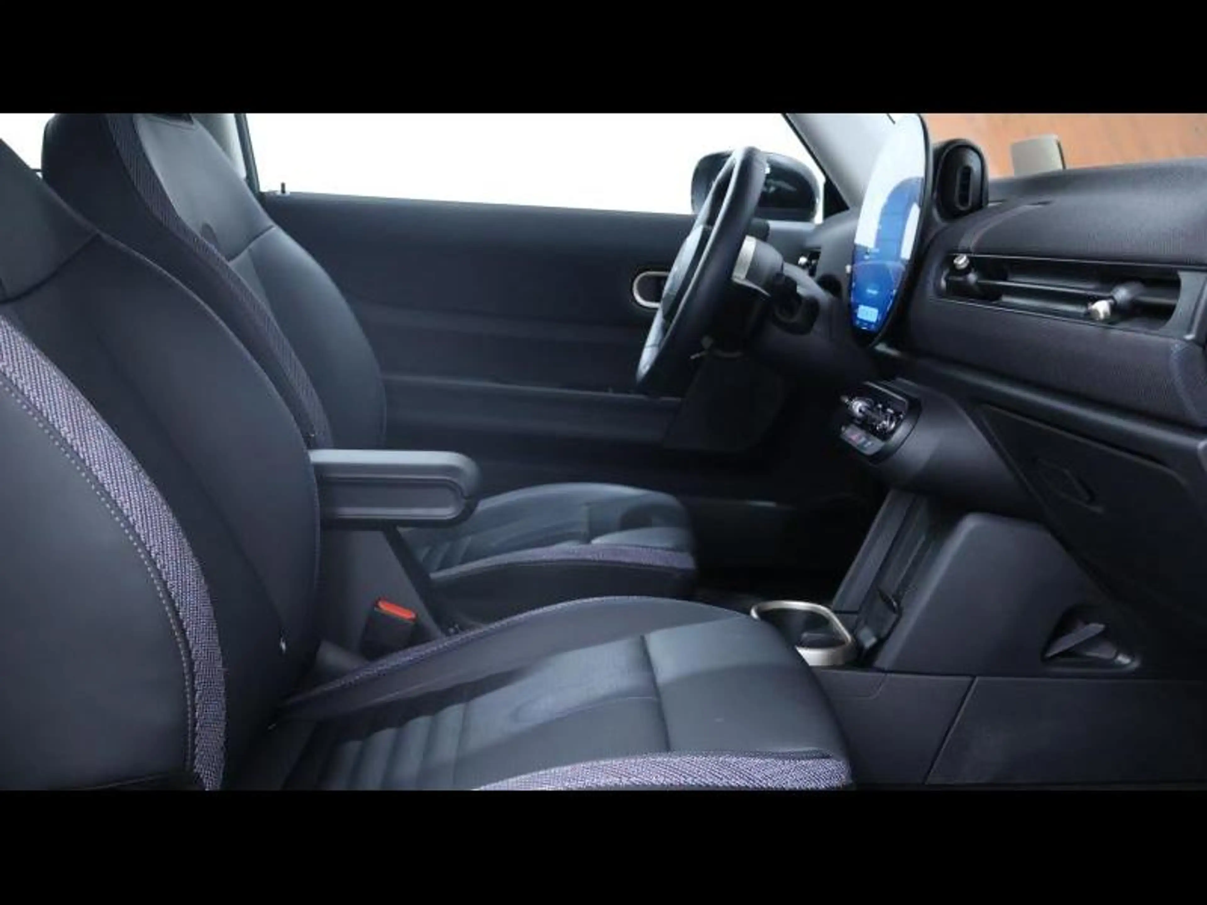 MINI Cooper C 1.5 156ch Steptronic 3portes — photo 12