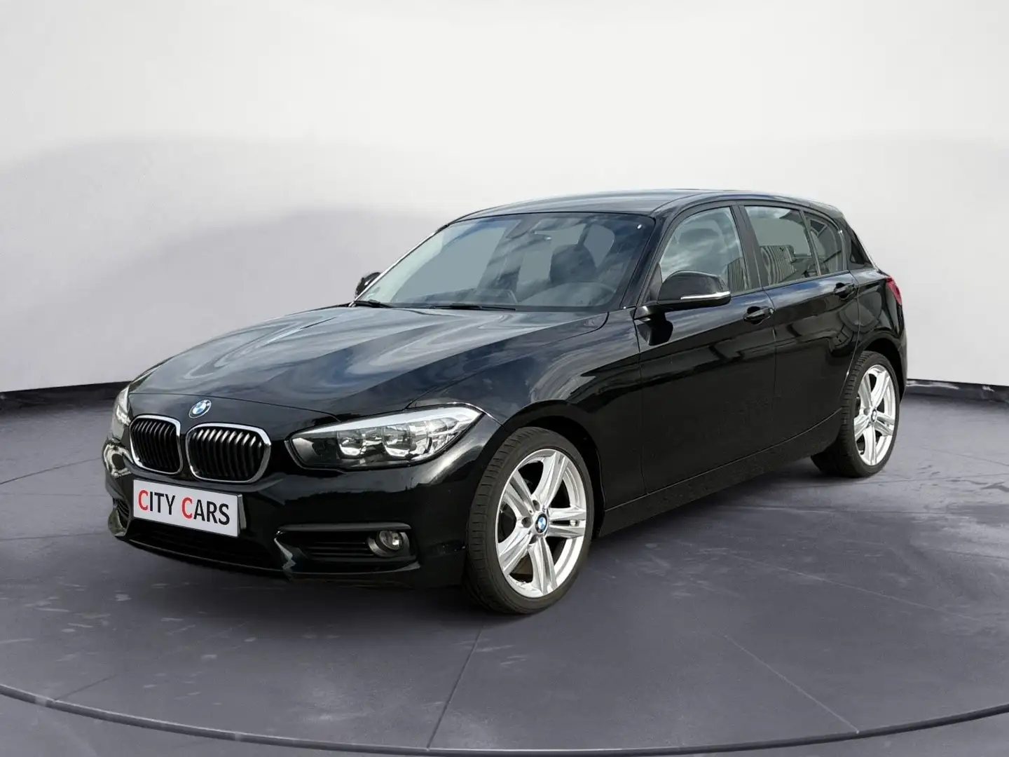 BMW 118 Baureihe 1 Lim. 5-trg. 118 i Noir - 1