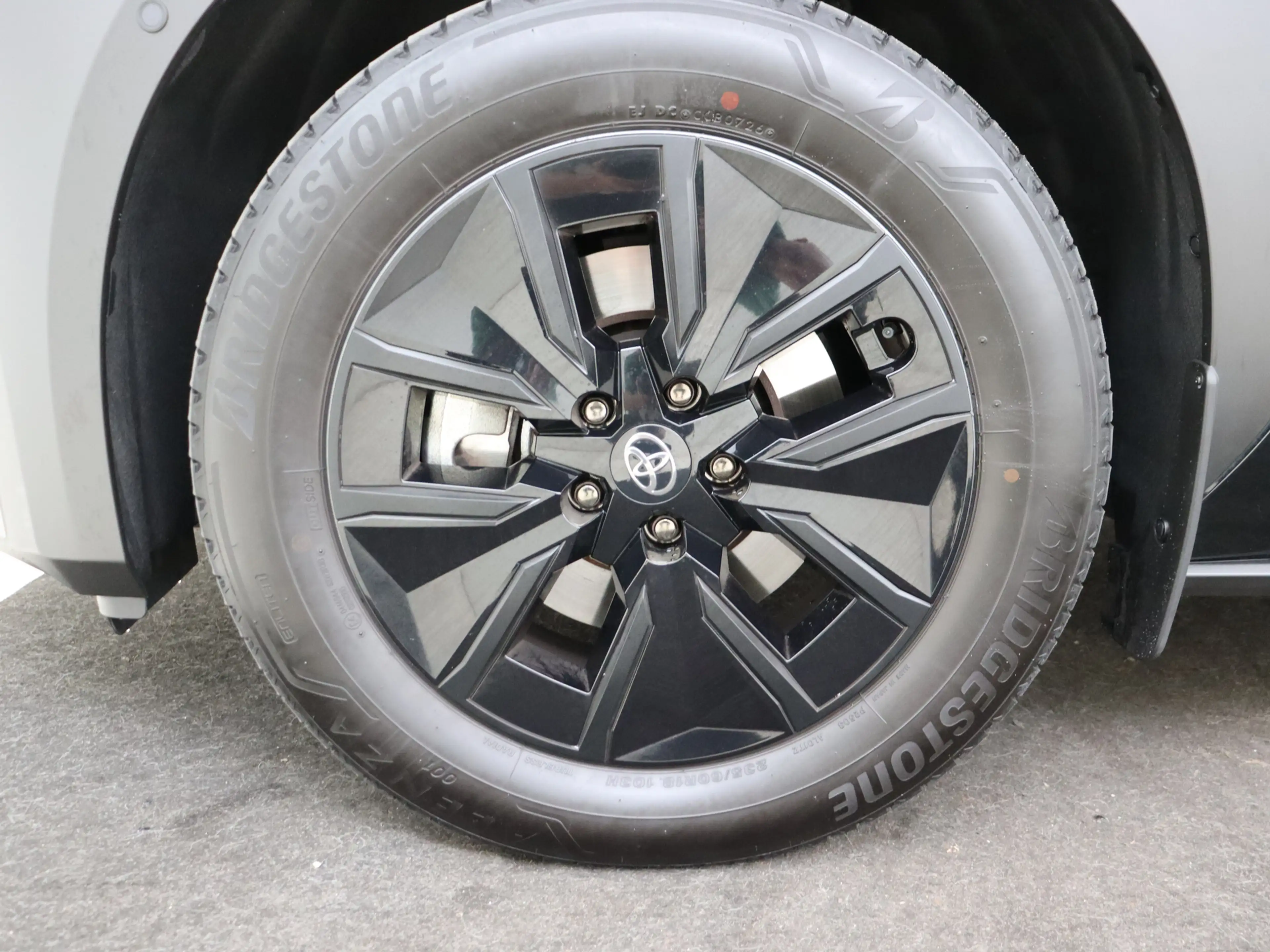 Toyota bZ4X Touring Executive AWD 75 kWh | Panorama dak | Stoe — photo 5
