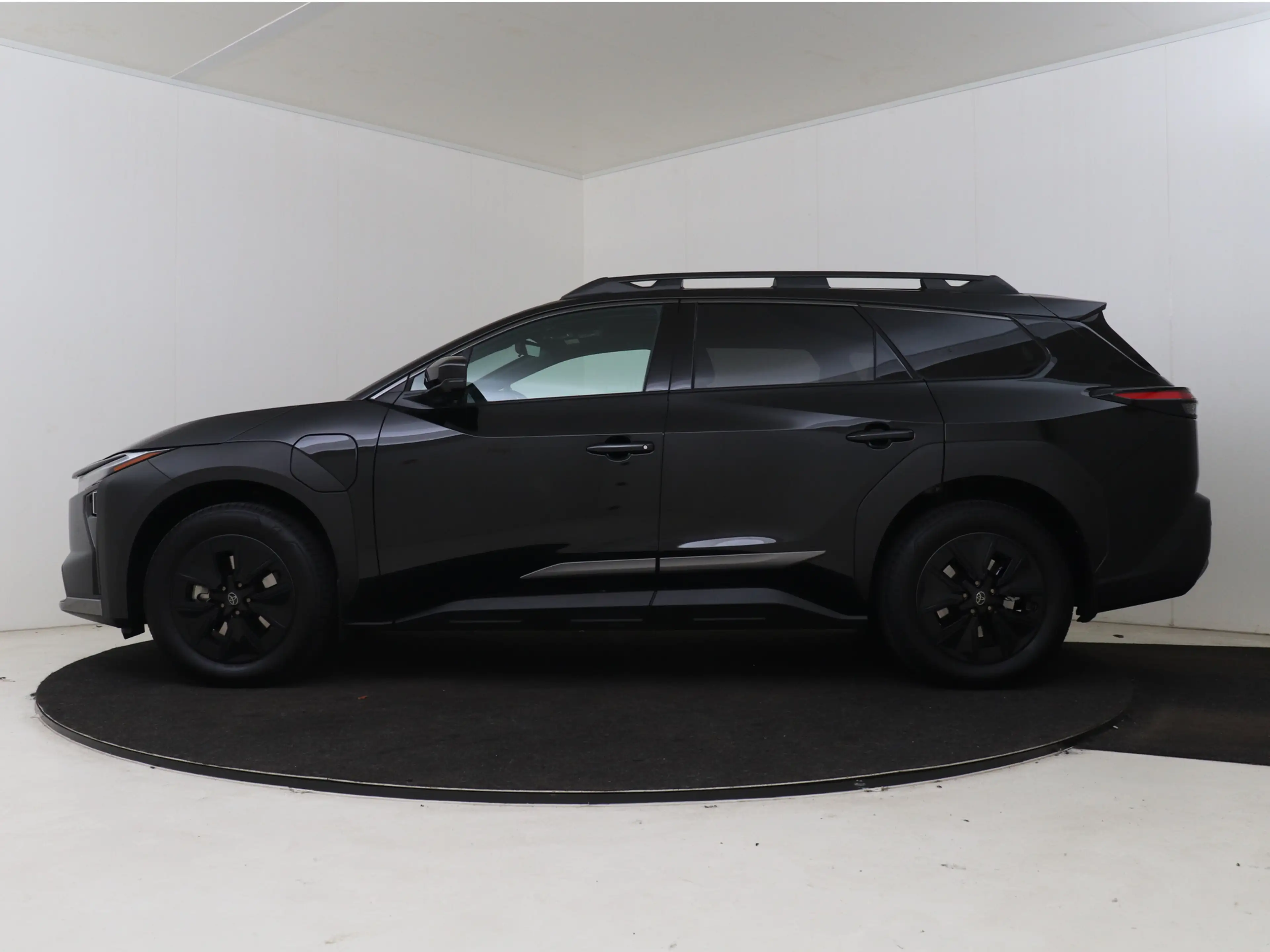 Toyota bZ4X Touring Executive AWD 75 kWh | Panorama dak | Stoe — photo 3