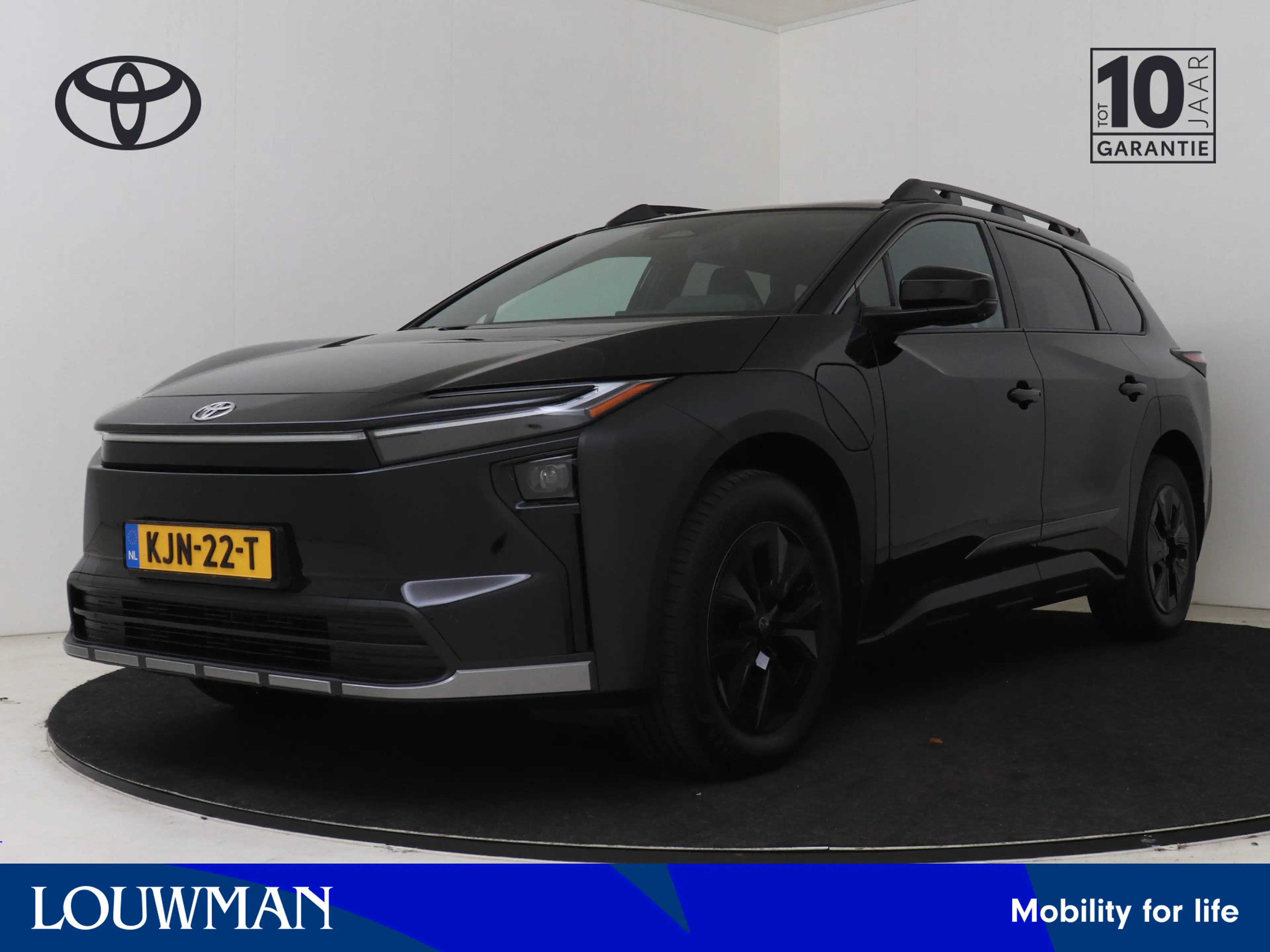 Toyota bZ4X Touring Executive AWD 75 kWh | Panorama dak | Stoe