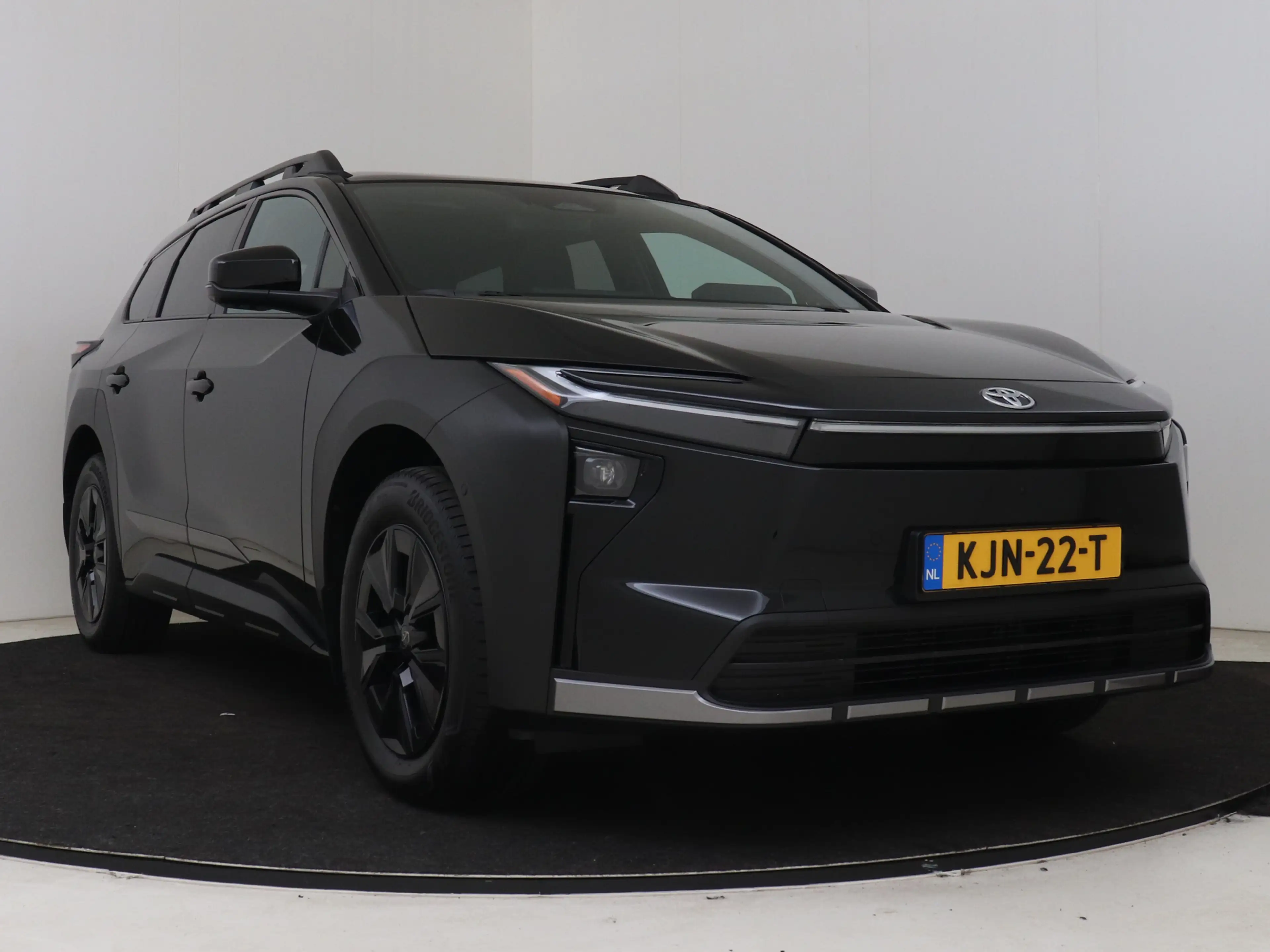 Toyota bZ4X Touring Executive AWD 75 kWh | Panorama dak | Stoe — photo 15
