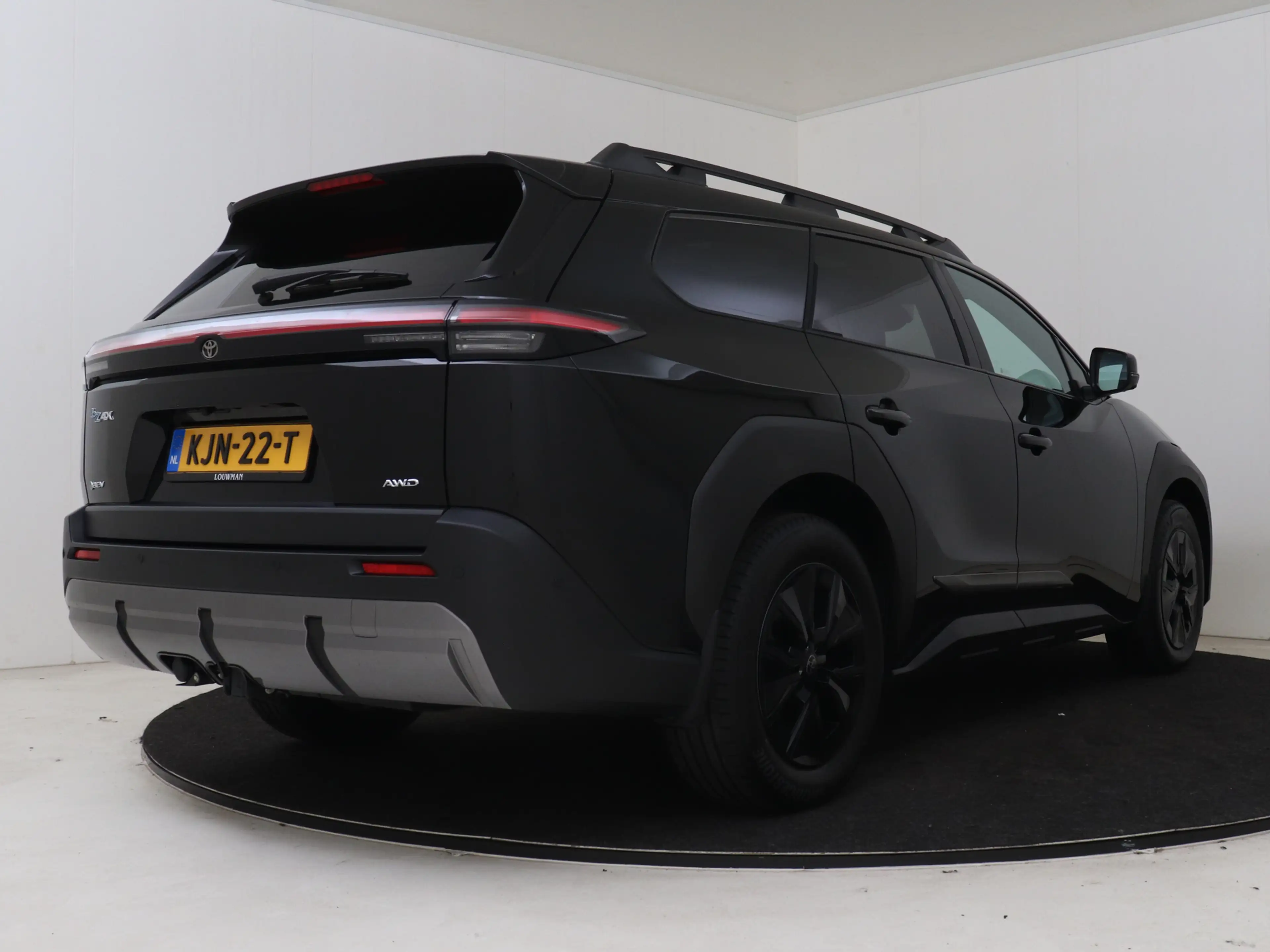 Toyota bZ4X Touring Executive AWD 75 kWh | Panorama dak | Stoe — photo 2