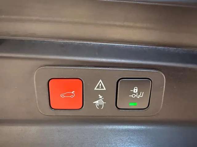 Peugeot 5008 — photo 20