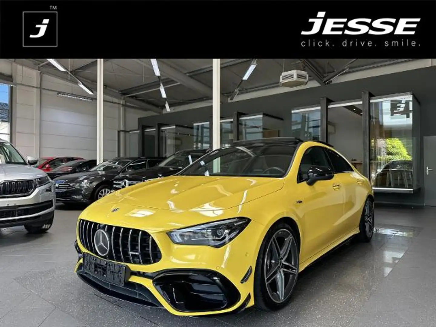 Mercedes-Benz CLA 45 AMG 4M LED Pano Aero Burmester 360 Performance Sitze Jaune - 1