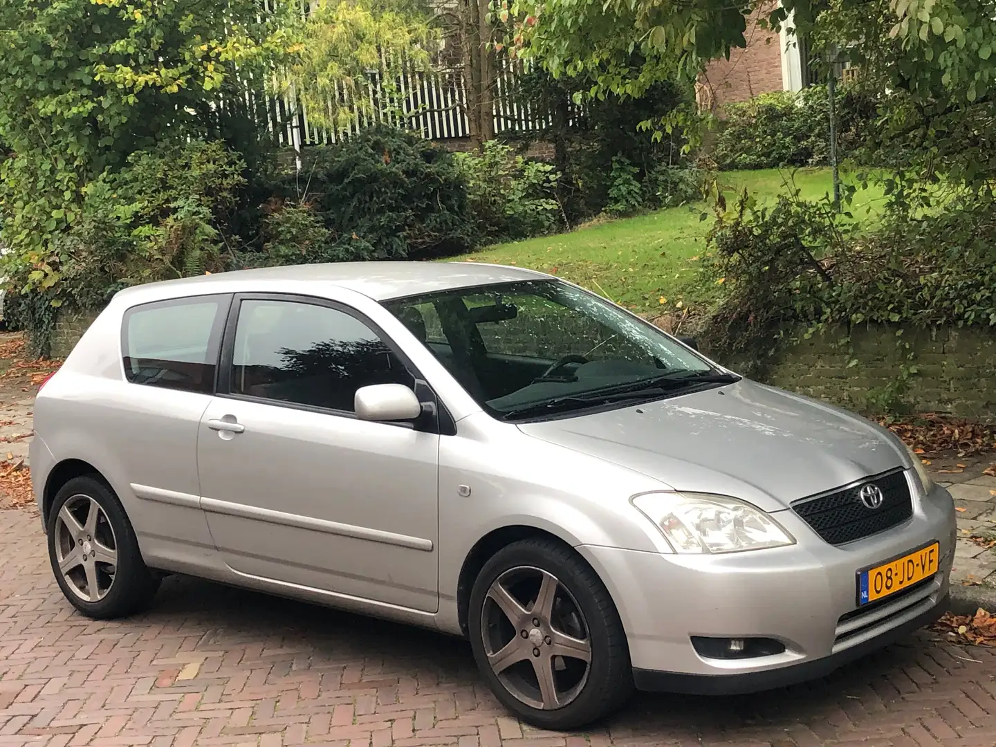 Toyota Corolla Corolla 1.6 VVT-i Linea Sol Zilver - 2