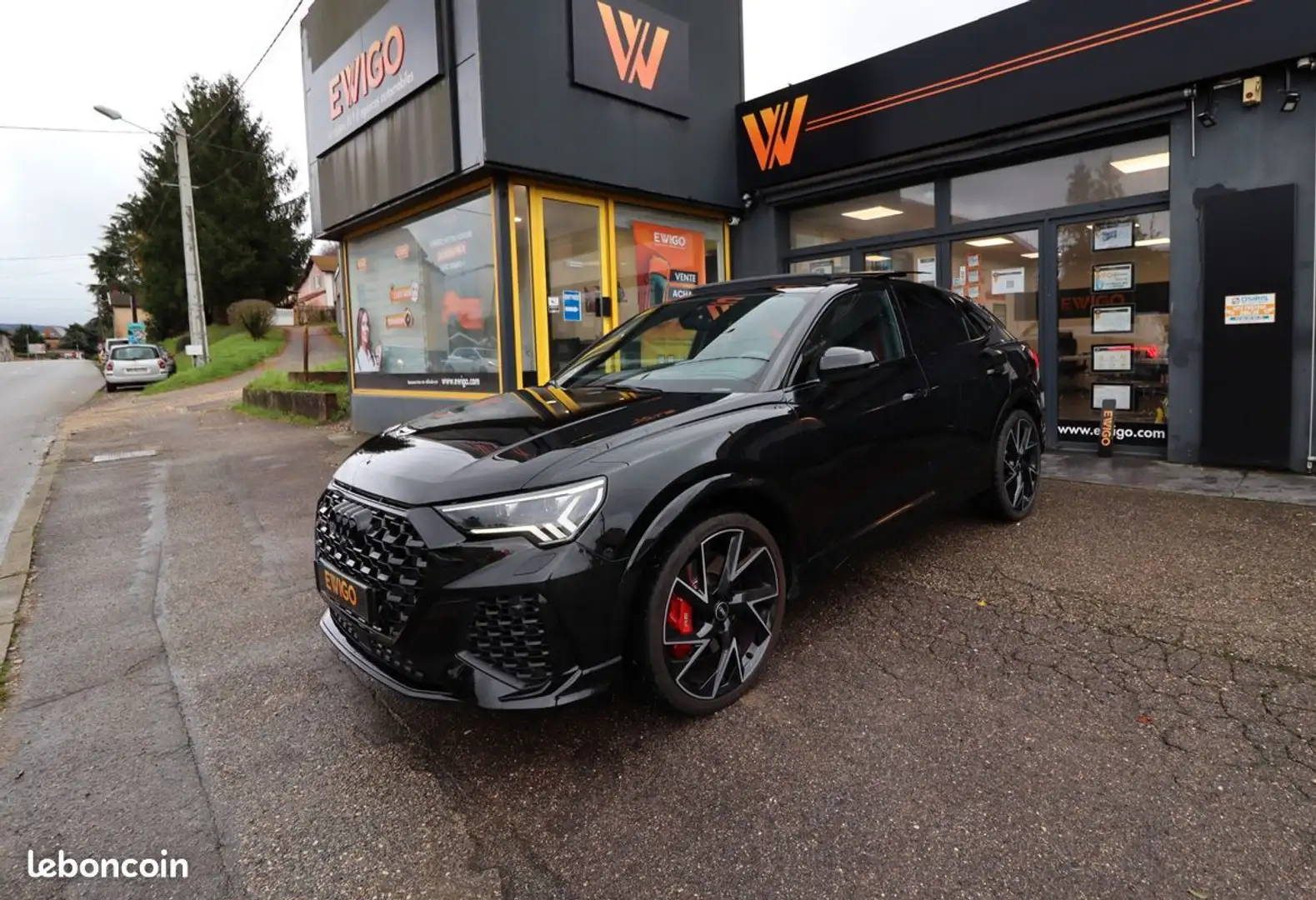 Audi RS Q3 sportback 2.5 tfsi 400ch quattro s-tronic + toit pano ouvrant sieges av chauffants electriques Schwarz - 1