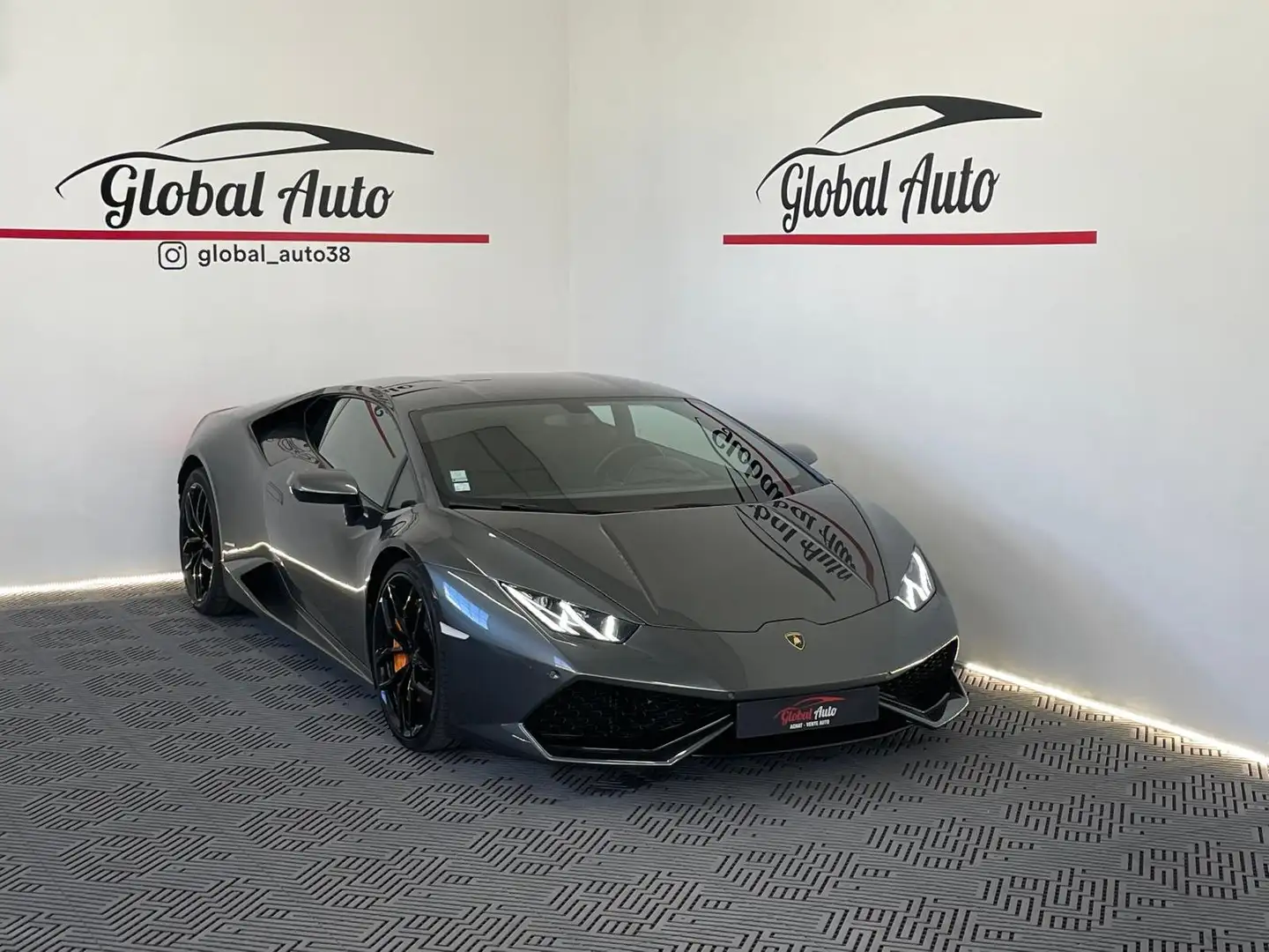Lamborghini Huracán Huracan 5.2 V10 LP 610-4 Сірий - 1