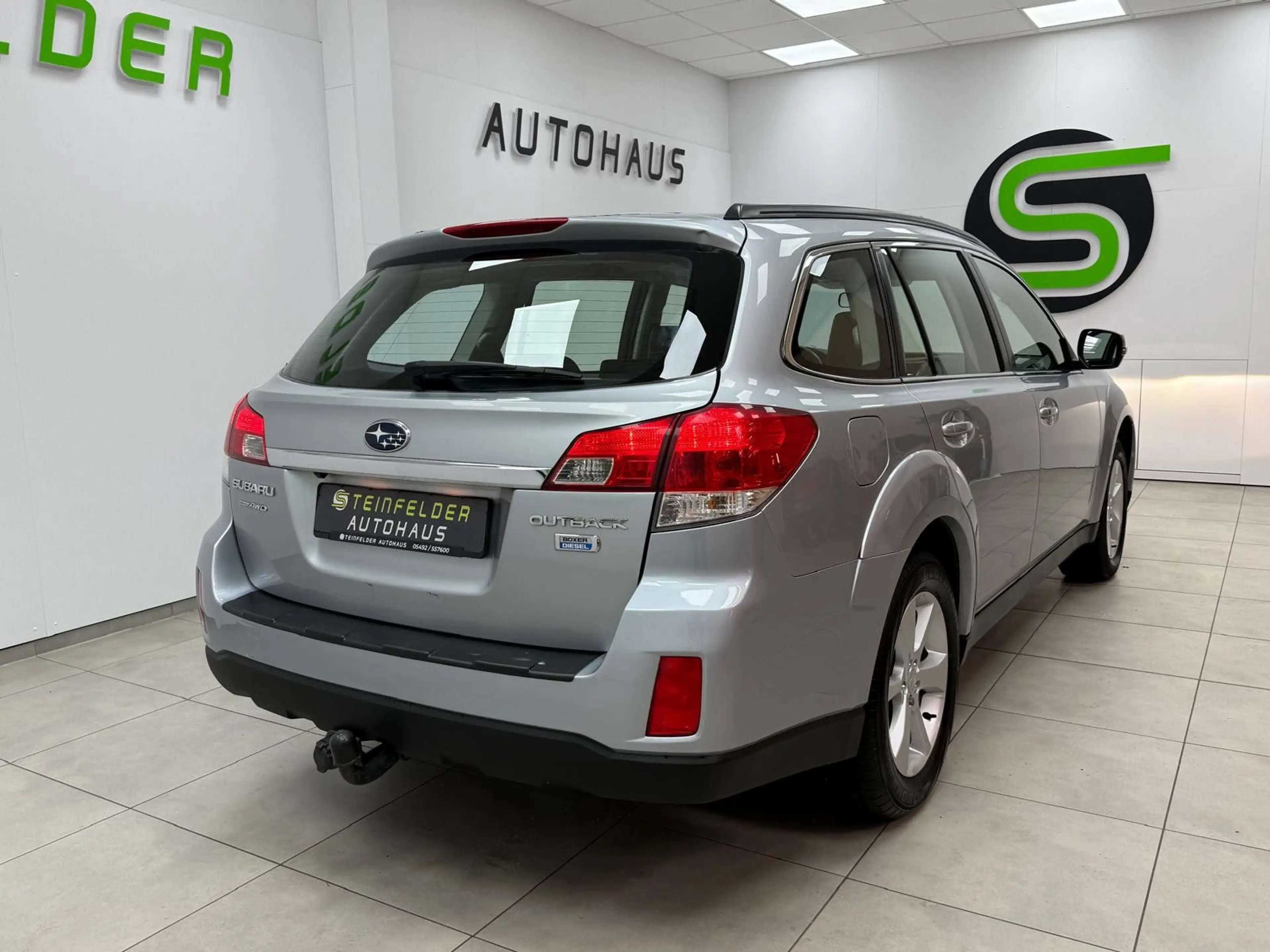 Subaru Legacy Kombi/ Outback/Navi/Schiebedach/Memory/ — photo 4