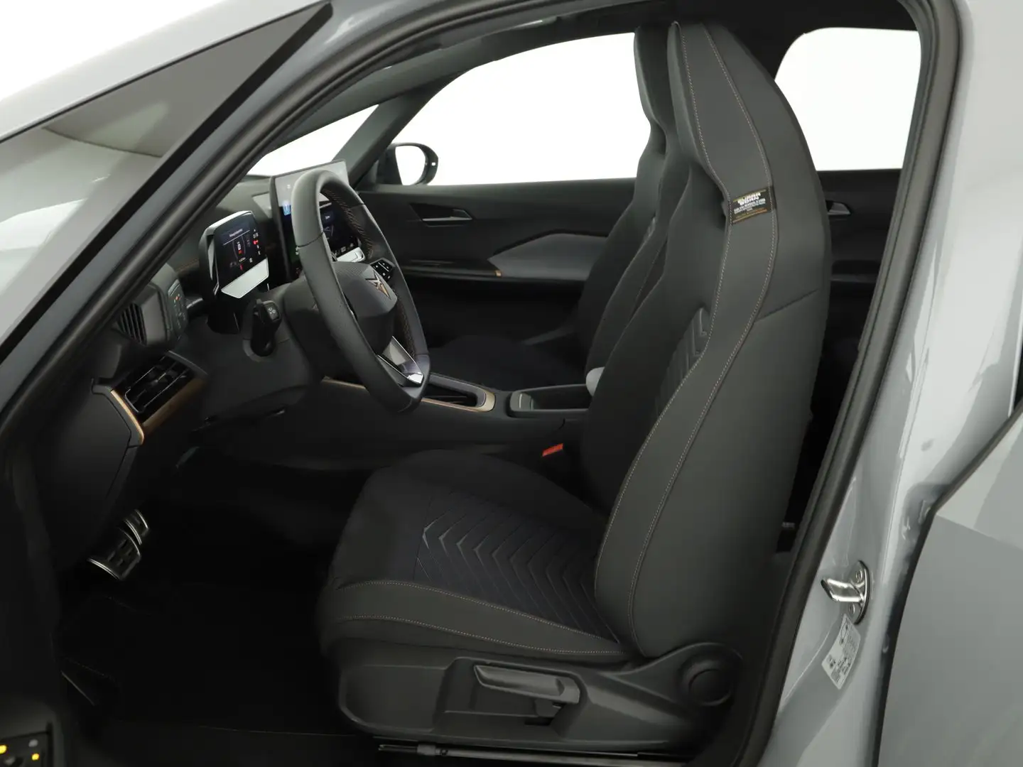 CUPRA Born X 60/63 150kW/204PS Grau - 1