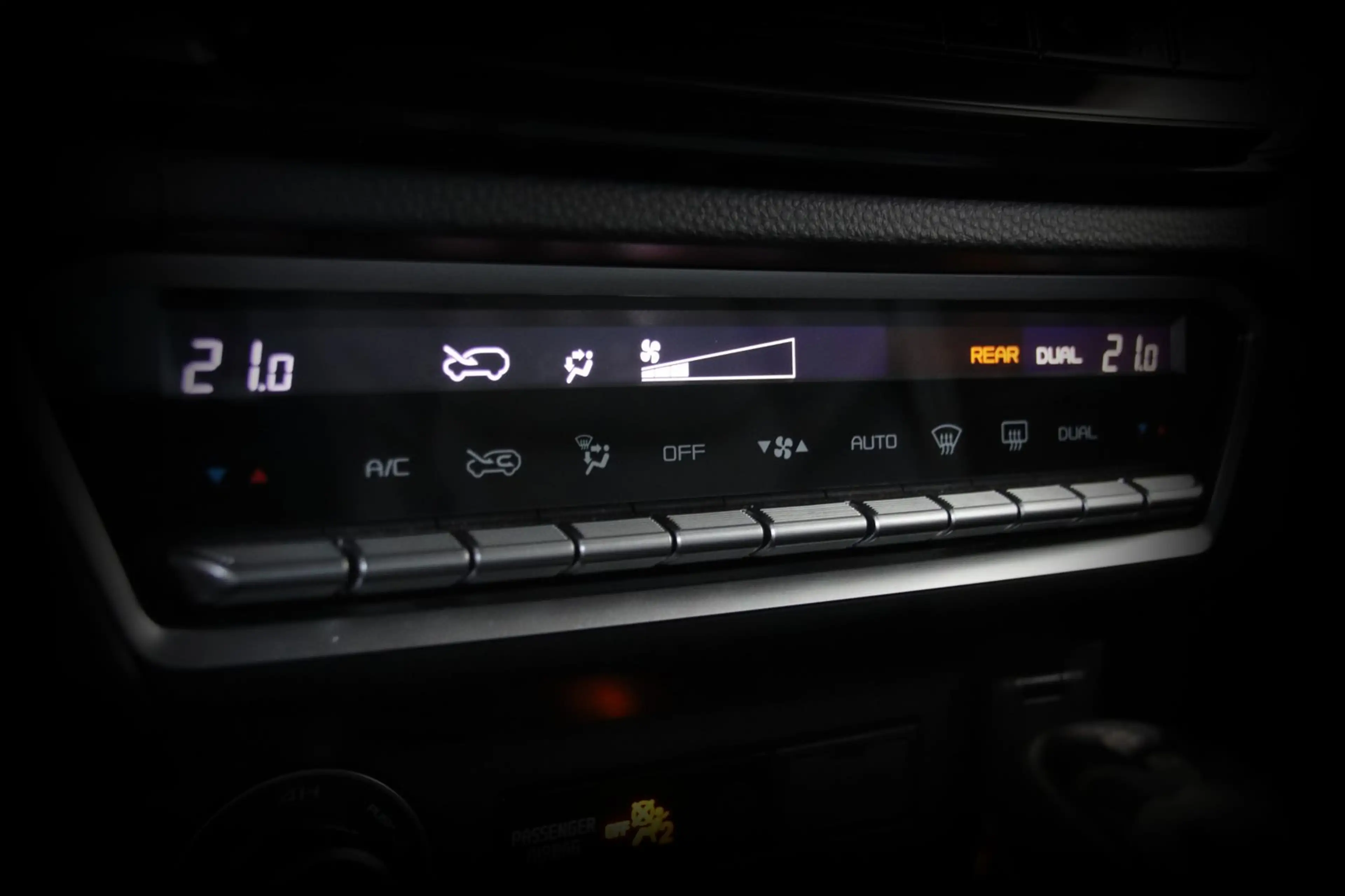 Isuzu D-Max Single Cab 4WD L KAM*LEDER*LED*AHK*2xPDC — photo 14