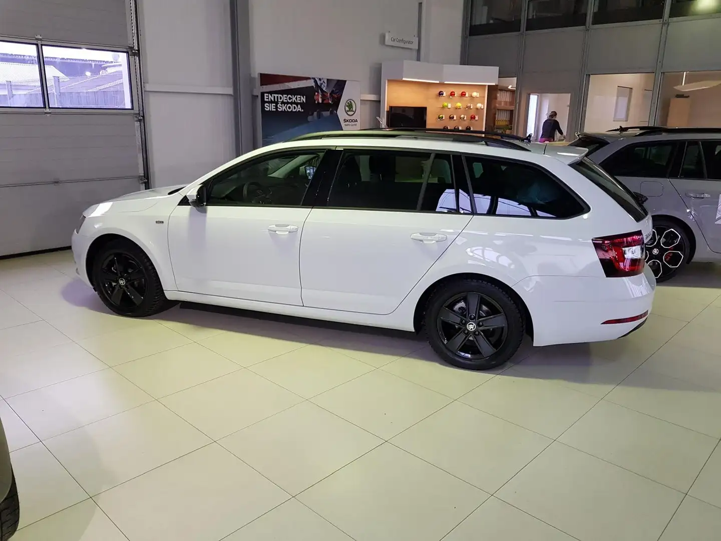 Skoda Octavia Octavia Combi 1.5 TSI ACT DSG Soleil - 2