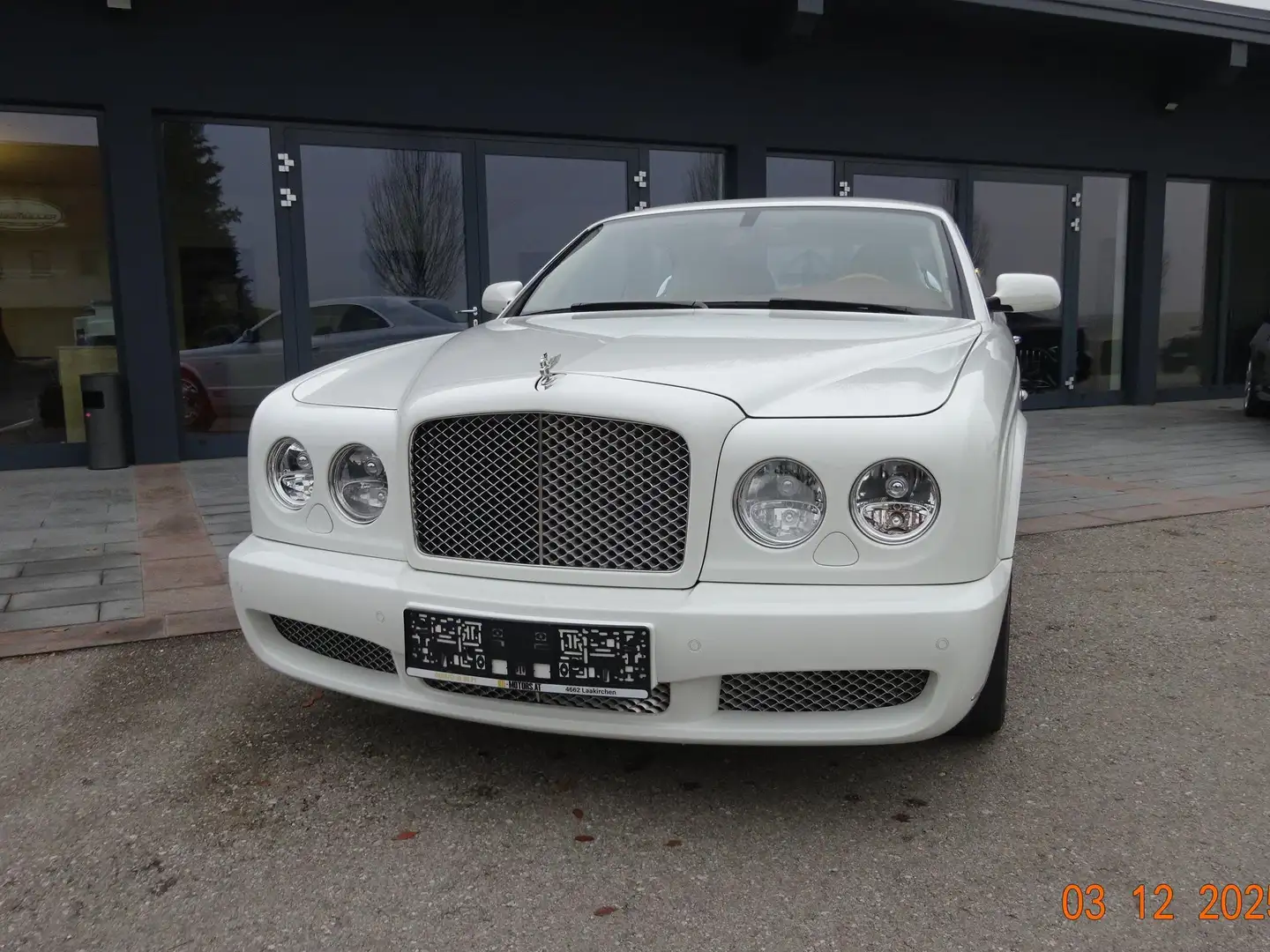 Bentley Brooklands " 1 of 550 " Blanco - 1