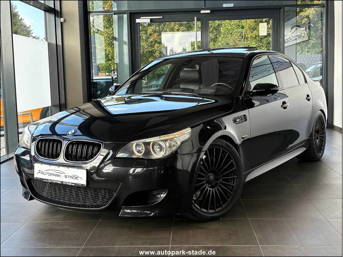 BMW M5 SMG V10 HUD GSD Xenon NaviProf. Alarm Memory Schwarz - 2