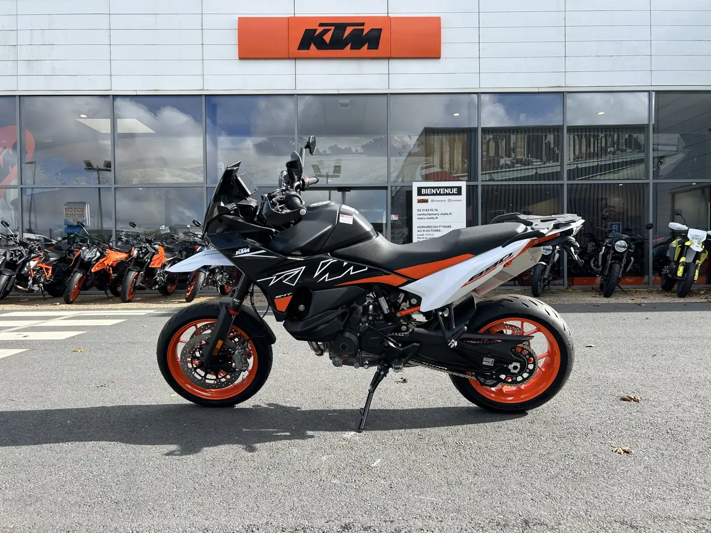 KTM 890 SMT Siyah - 2