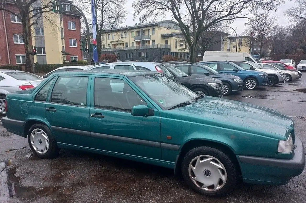 Volvo 850 GLE 2,4 SHZ SD ZV SV ABS Ganzjahresreifen BC, foto 10