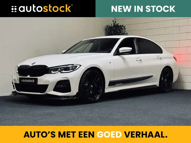 BMW 330 3-serie 330i M-Sport | M-Performance | 19" | Carbo