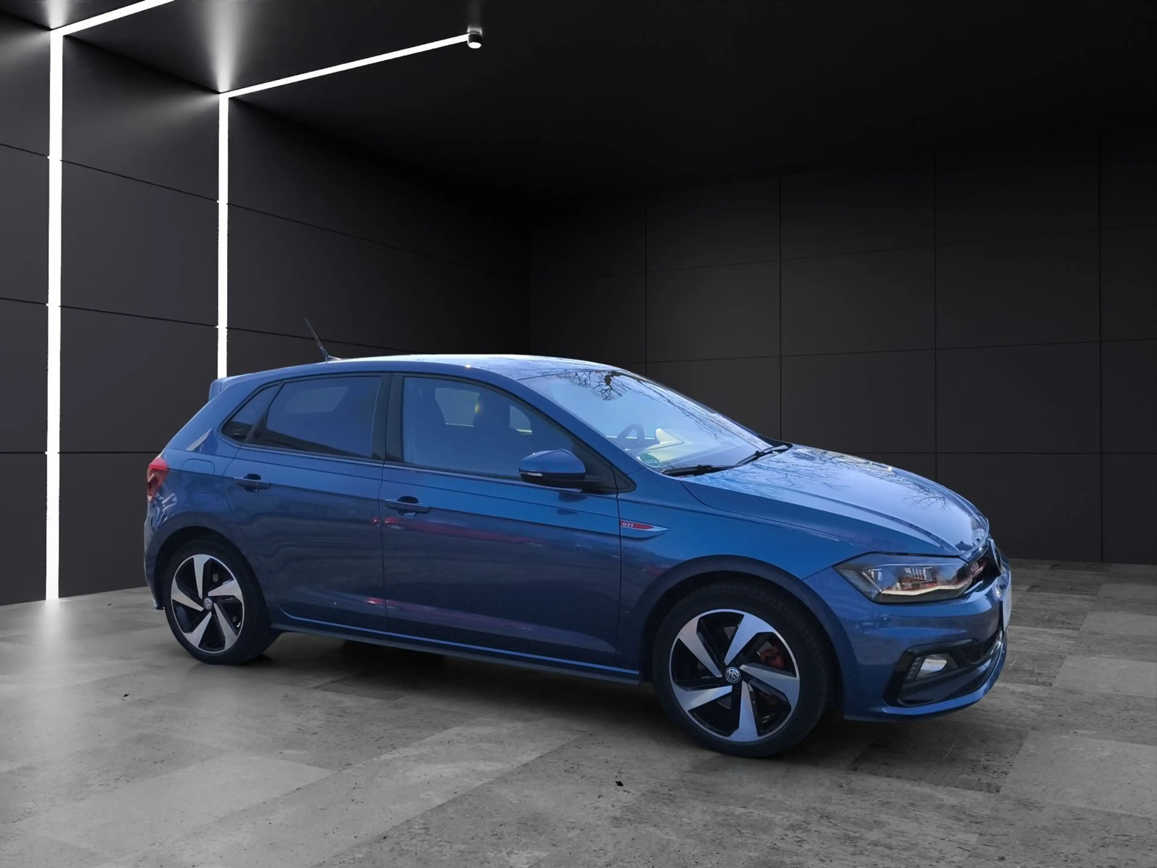 Volkswagen Polo 2.0 TSI GTI OPF (EURO 6d-TEMP) — photo 3