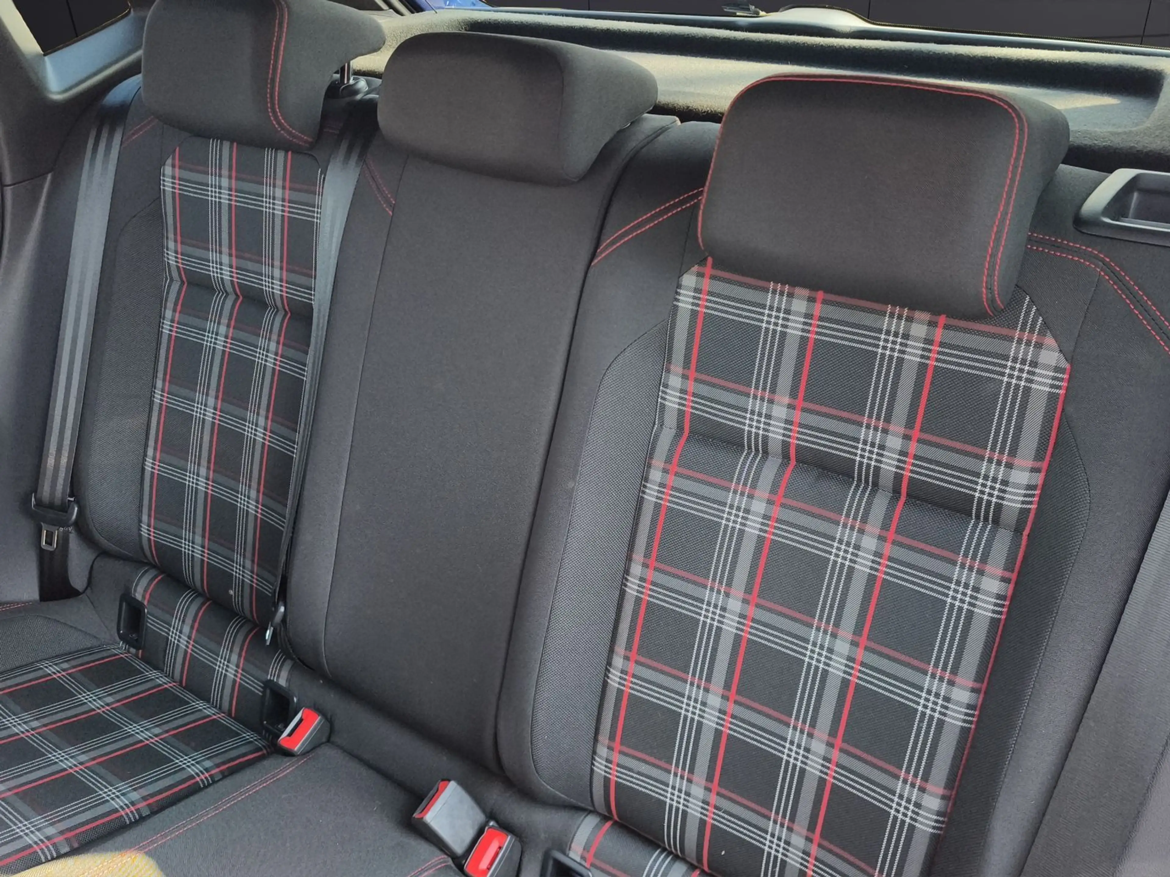 Volkswagen Polo 2.0 TSI GTI OPF (EURO 6d-TEMP) — photo 12