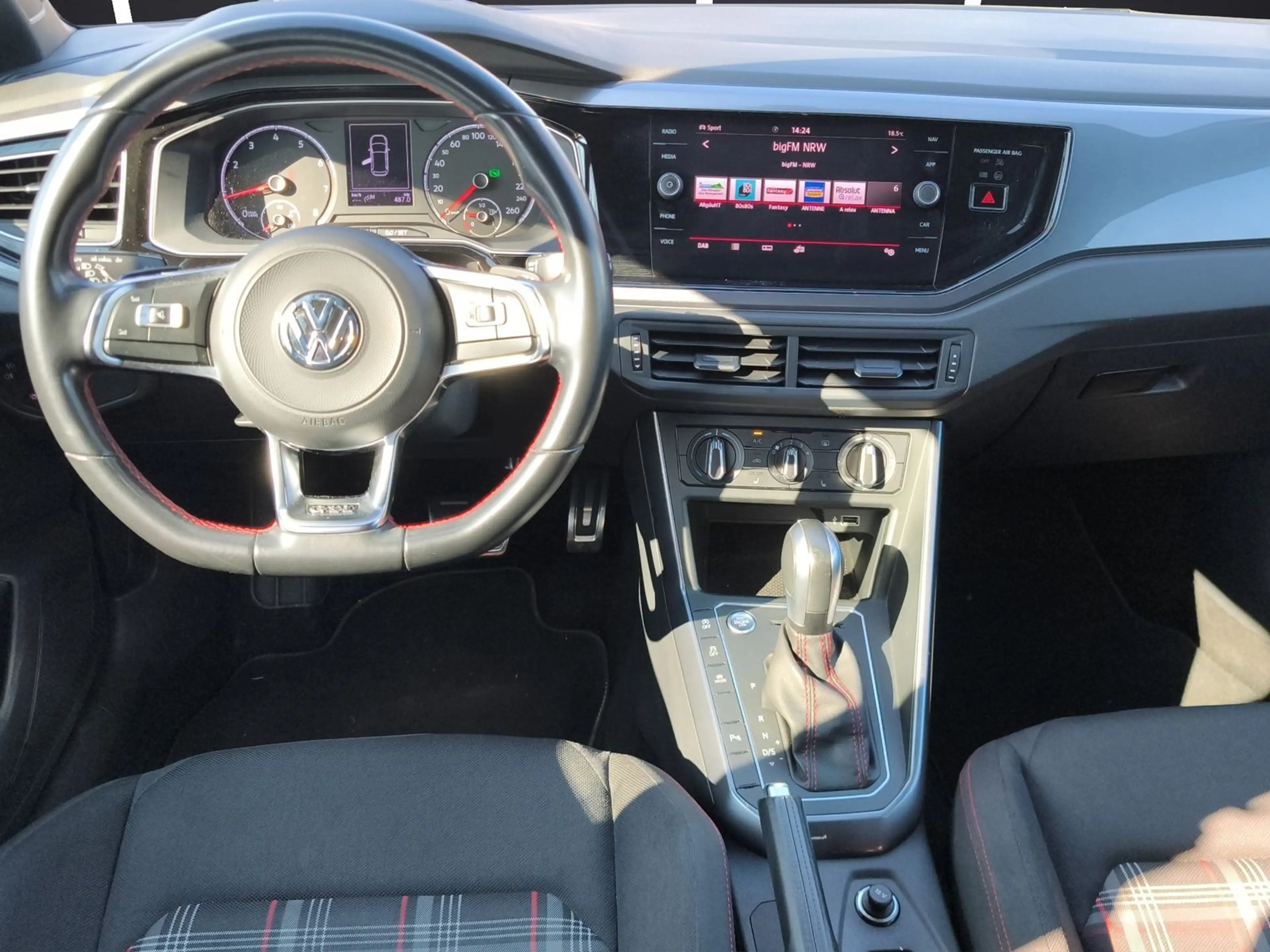 Volkswagen Polo 2.0 TSI GTI OPF (EURO 6d-TEMP) — photo 13