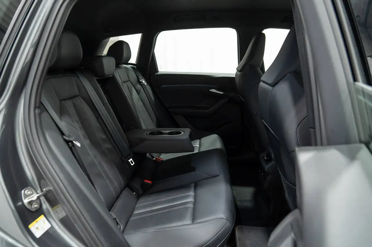 Audi Q6 SUV e-tron 55 Quattro S Line Launch Edition ACC 360°Cam, миниатюра 19