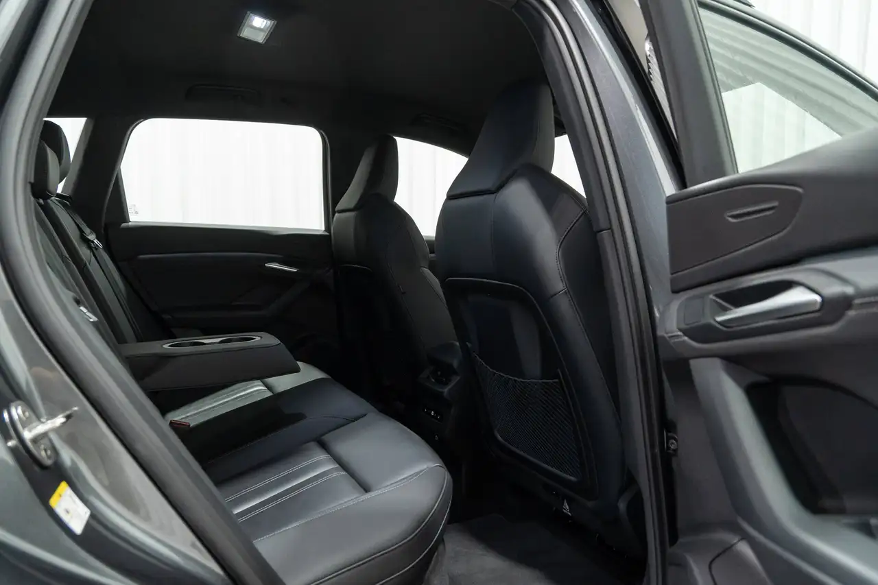 Audi Q6 SUV e-tron 55 Quattro S Line Launch Edition ACC 360°Cam, миниатюра 18
