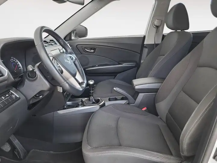 SsangYong Tivoli 2024, foto 10