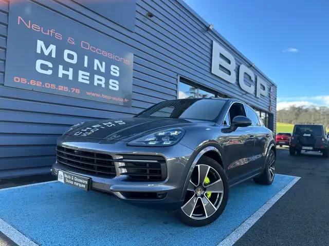 Porsche Cayenne (9YB) 3.0 V6 462CH E-HYBRID / BOSE / TOIT OUVRANT/ HAYON ELECTRIQUE
