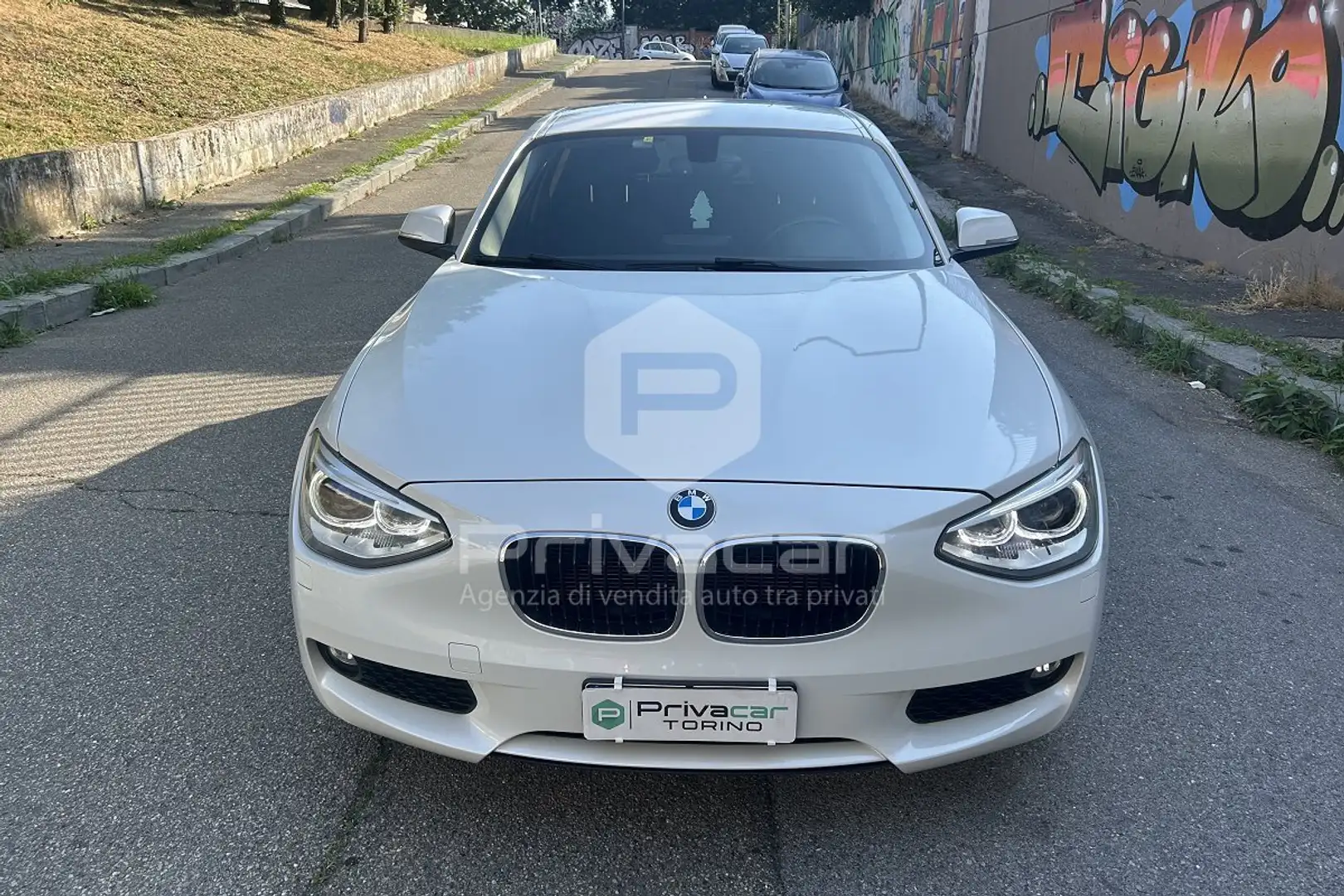 BMW 116 116d 5p. Unique Bianco - 2
