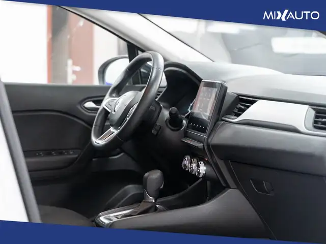 Renault Captur view 17