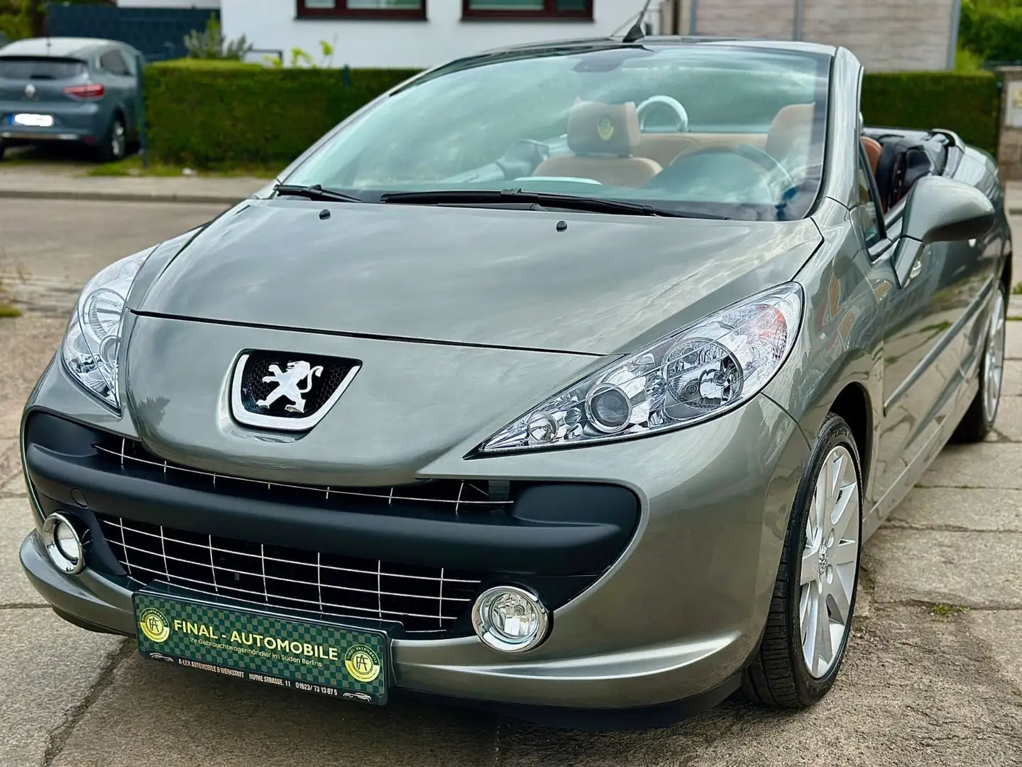 Peugeot 207 CC Cabrio-Coupe Platinum * Automatik * LM * Gris - 2