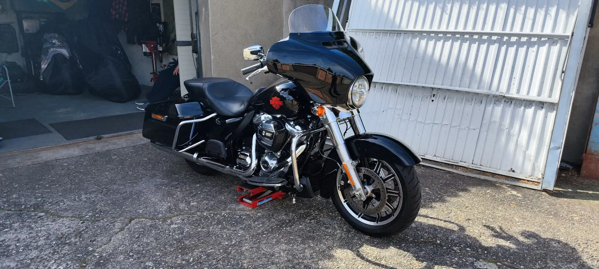 Harley-Davidson Electra Glide Harley Davidson Electra Glide Standard Negro - 1