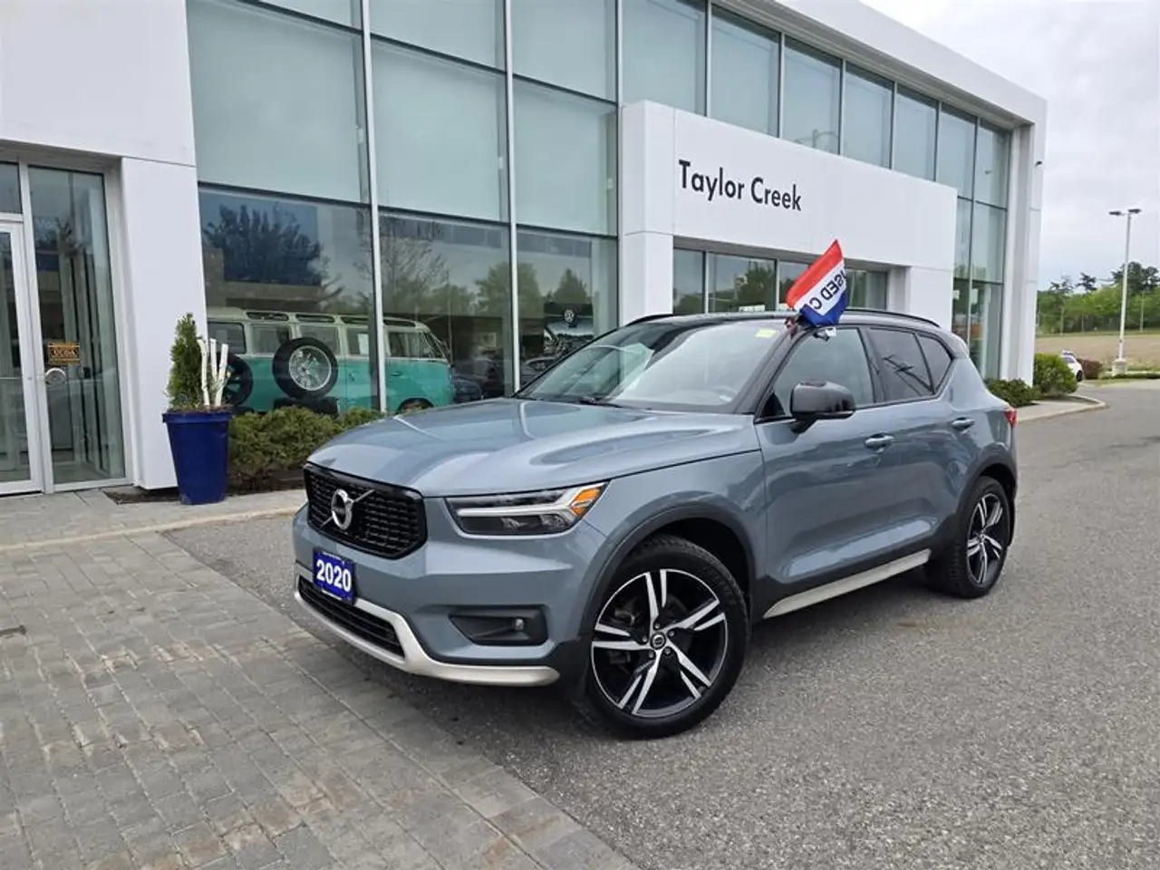 2020 Volvo XC40