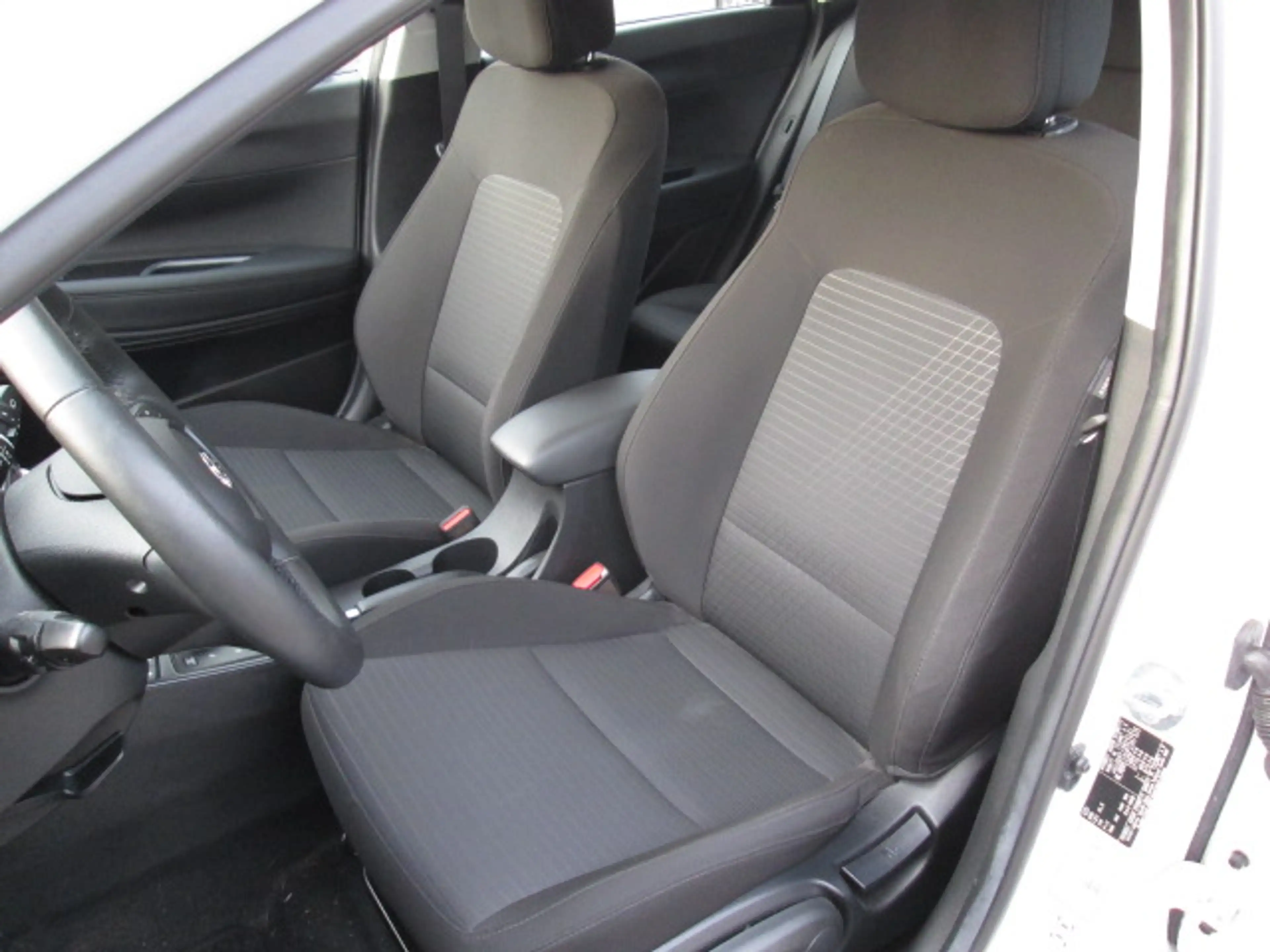 Hyundai i20 i20 1.0 T-GDI 48V-Hybrid DCT Trend — photo 6
