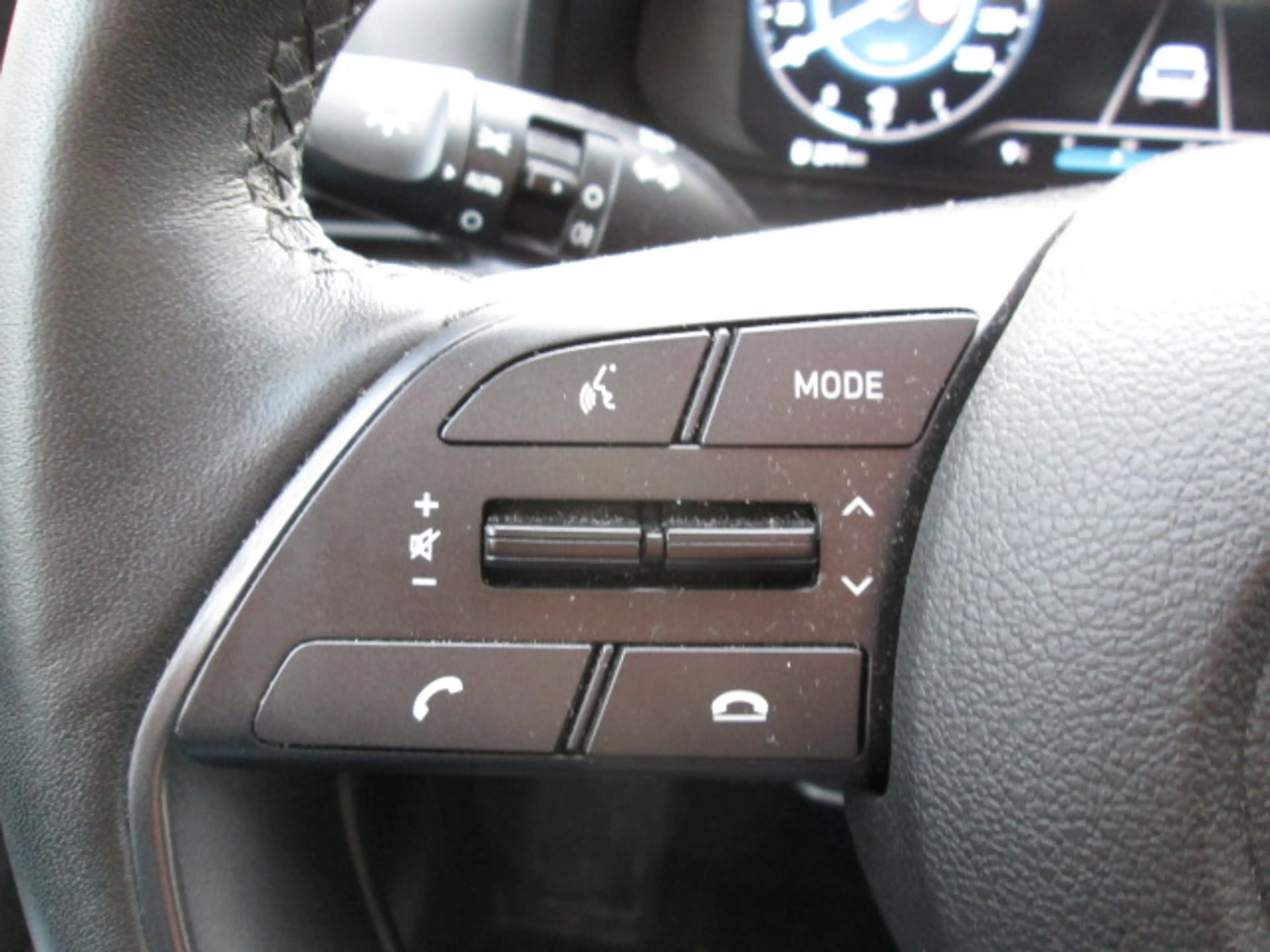 Hyundai i20 i20 1.0 T-GDI 48V-Hybrid DCT Trend — photo 15