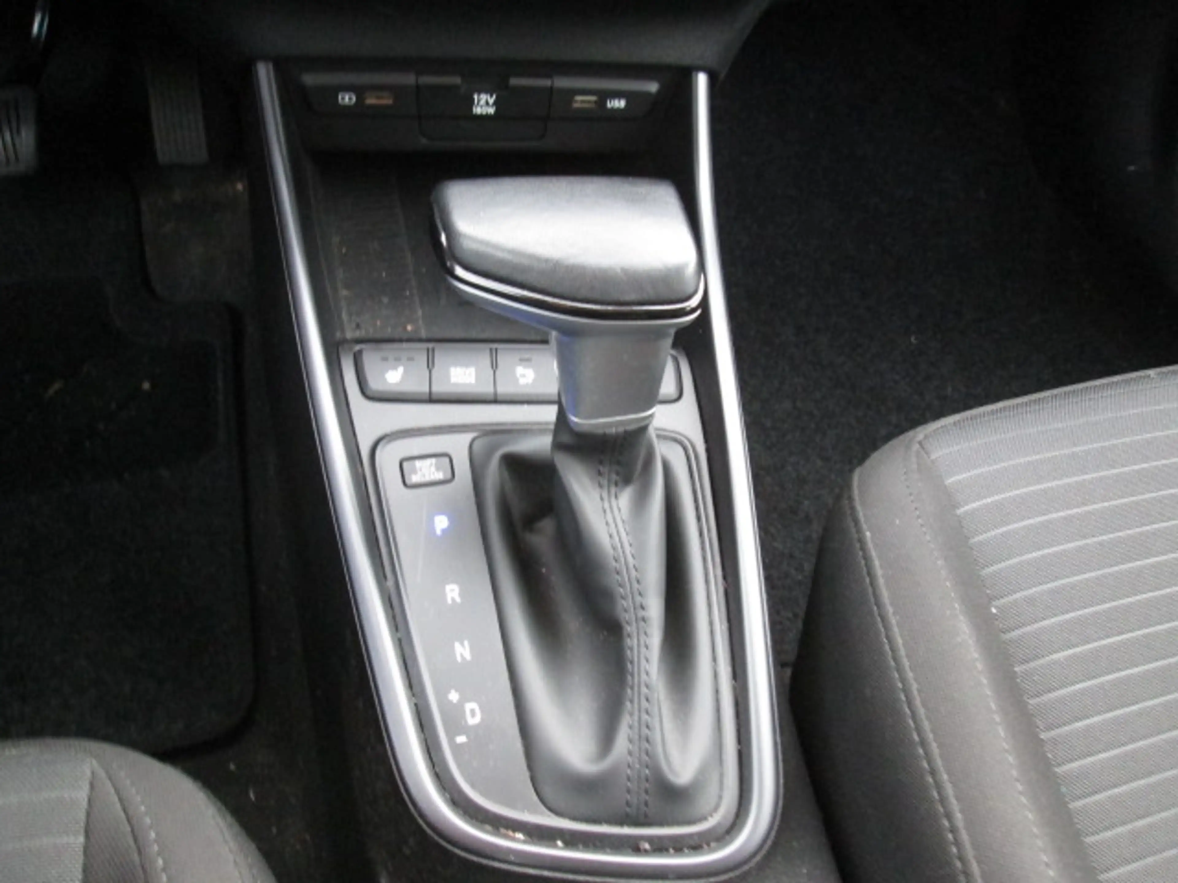 Hyundai i20 i20 1.0 T-GDI 48V-Hybrid DCT Trend — photo 8
