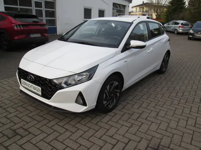 Hyundai i20