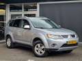 Mitsubishi Outlander 2.4 Intro Edition 2WD CLIMA / CRUISE / TREKHAAK Gris - thumbnail 8