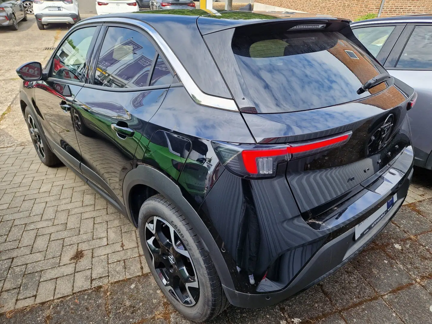 Opel Mokka 1.2 Turbo Ultimate Automatik CarPlay Schwarz - 2