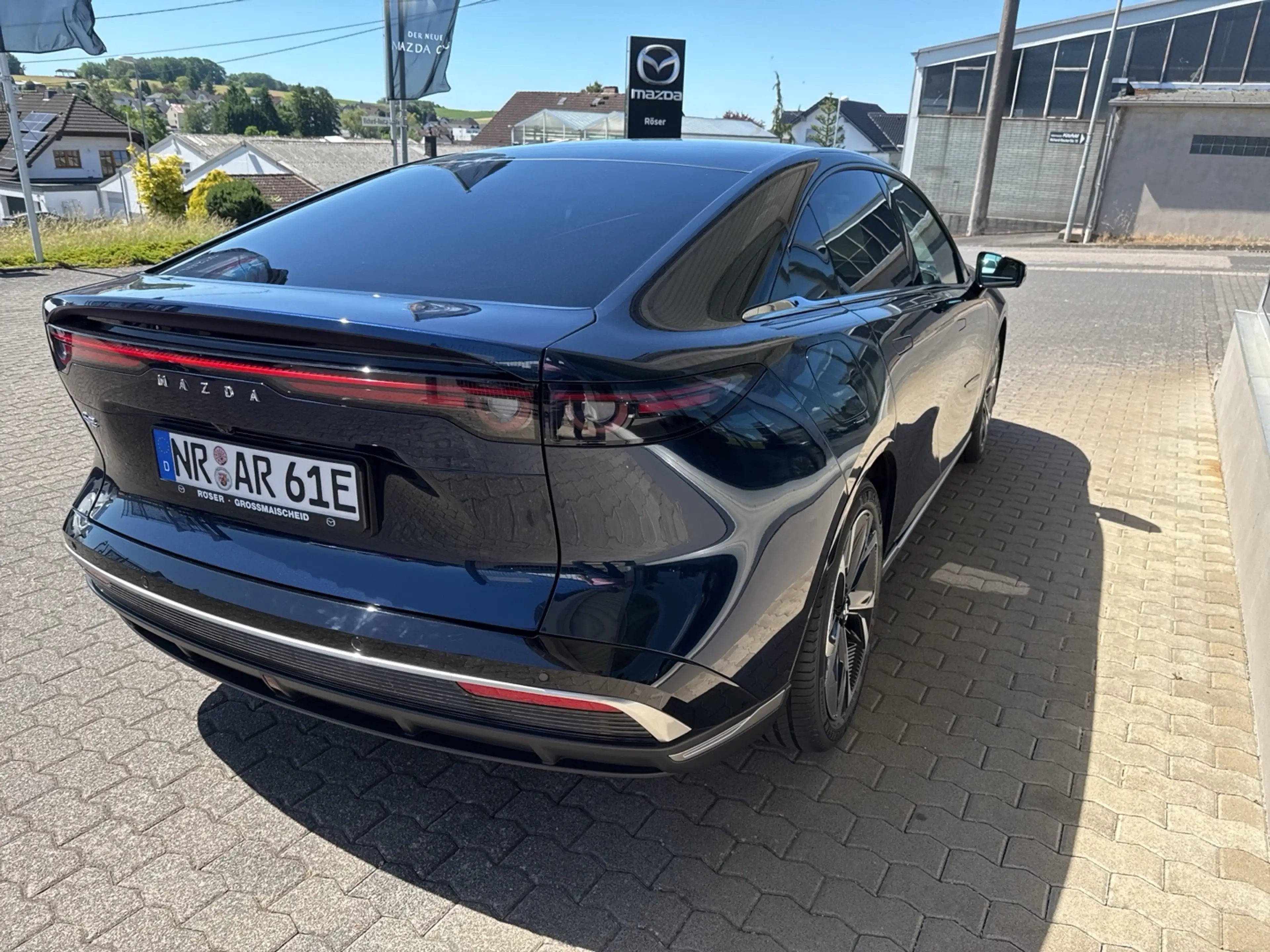 Mazda 6e Takumi Plus — photo 4